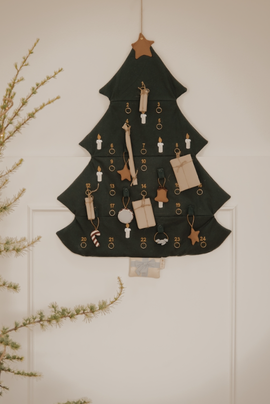 Fabelab Adventskalender "Christmas Tree Wall Calender"