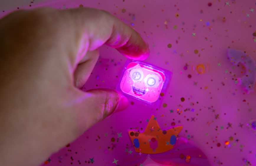 Glo Pals - Badespielzeug Ida